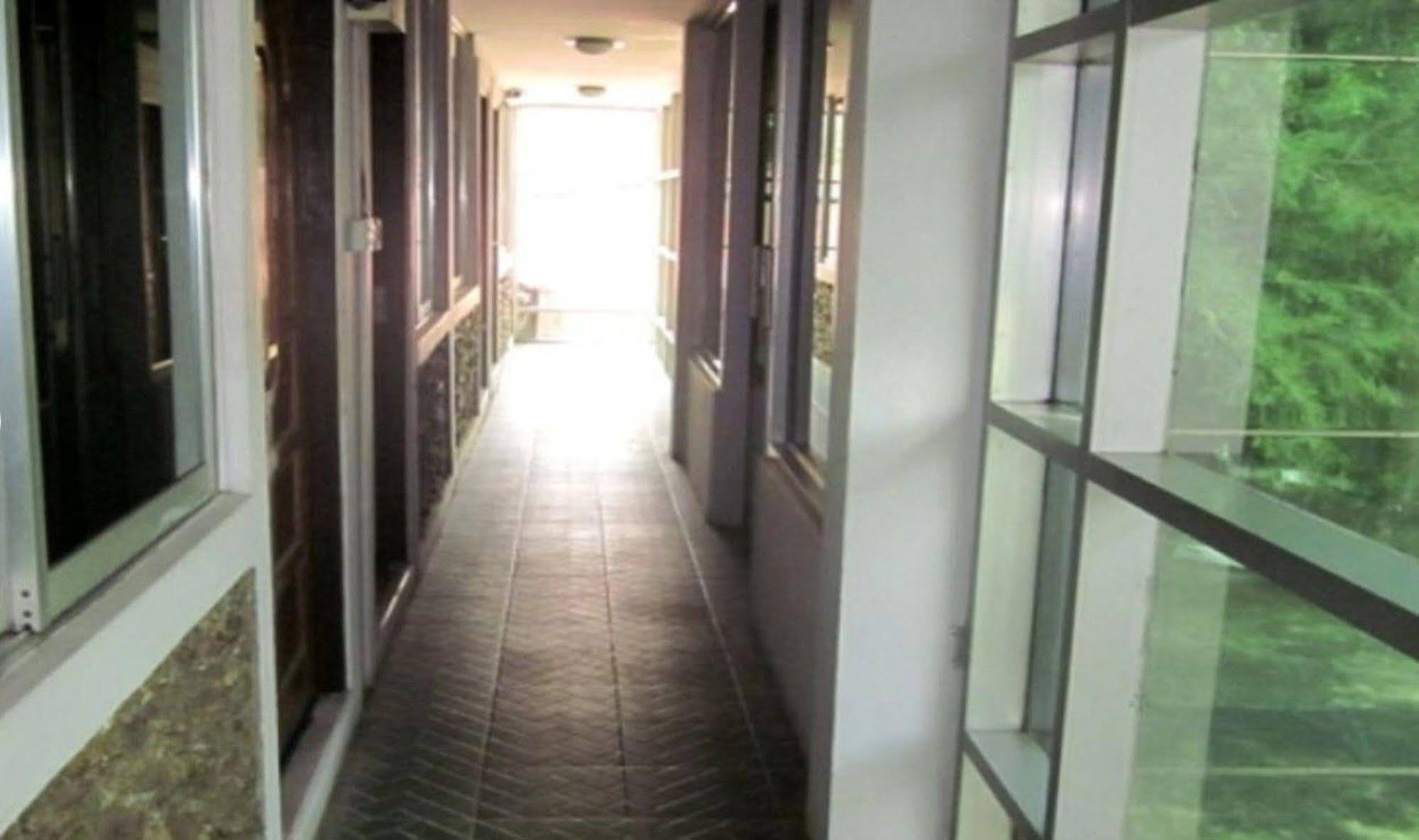 Gyogon Yaewaddy Motel מראה חיצוני תמונה