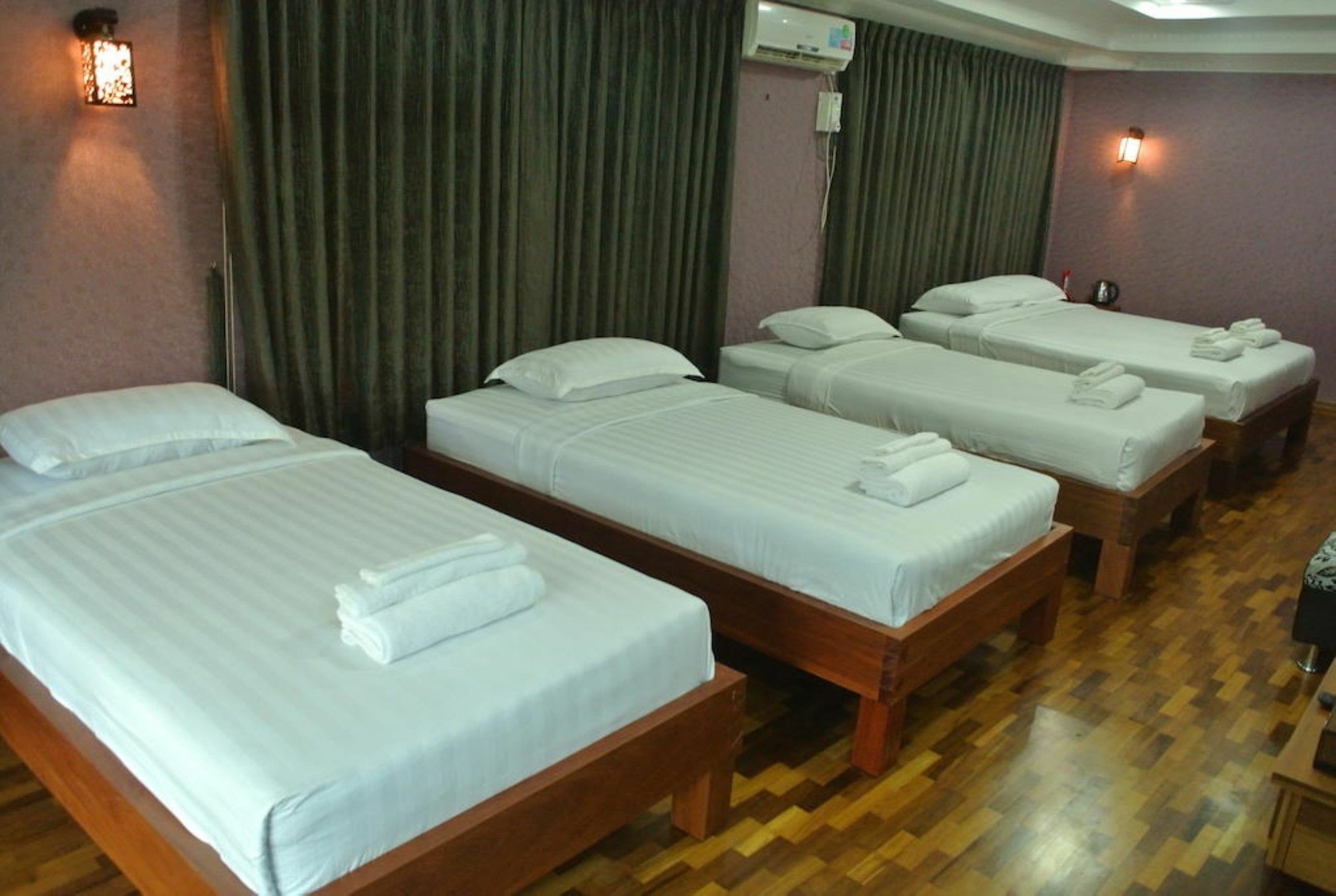 Gyogon Yaewaddy Motel מראה חיצוני תמונה