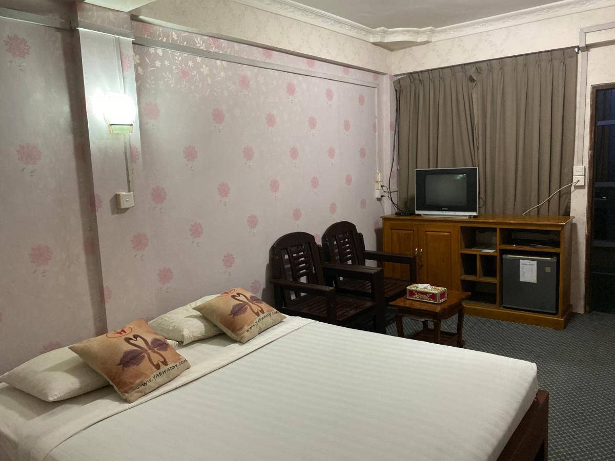 Gyogon Yaewaddy Motel מראה חיצוני תמונה